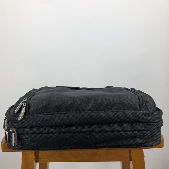 Targus Laptop Case Checkpoint Friendly Air Traveler Black Shoulder Strap Bag - Picture 14 of 14